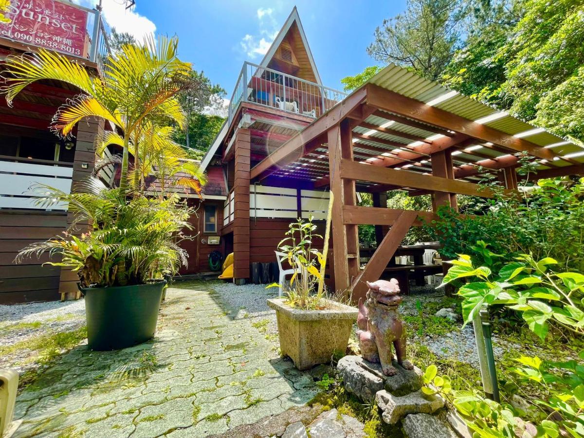Sunset Kibougaoka Villa Onna Exterior photo